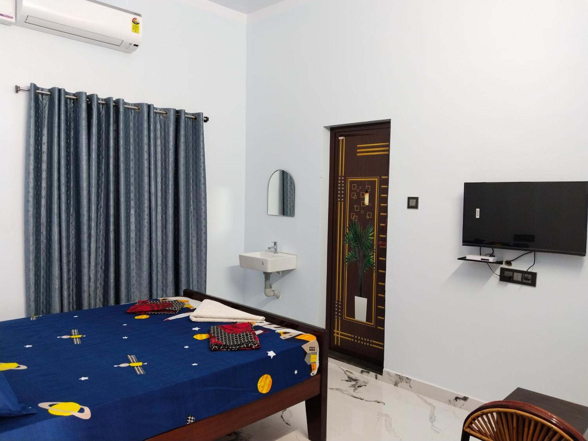 Vedhav Residency Hotel Канякумари Екстериор снимка