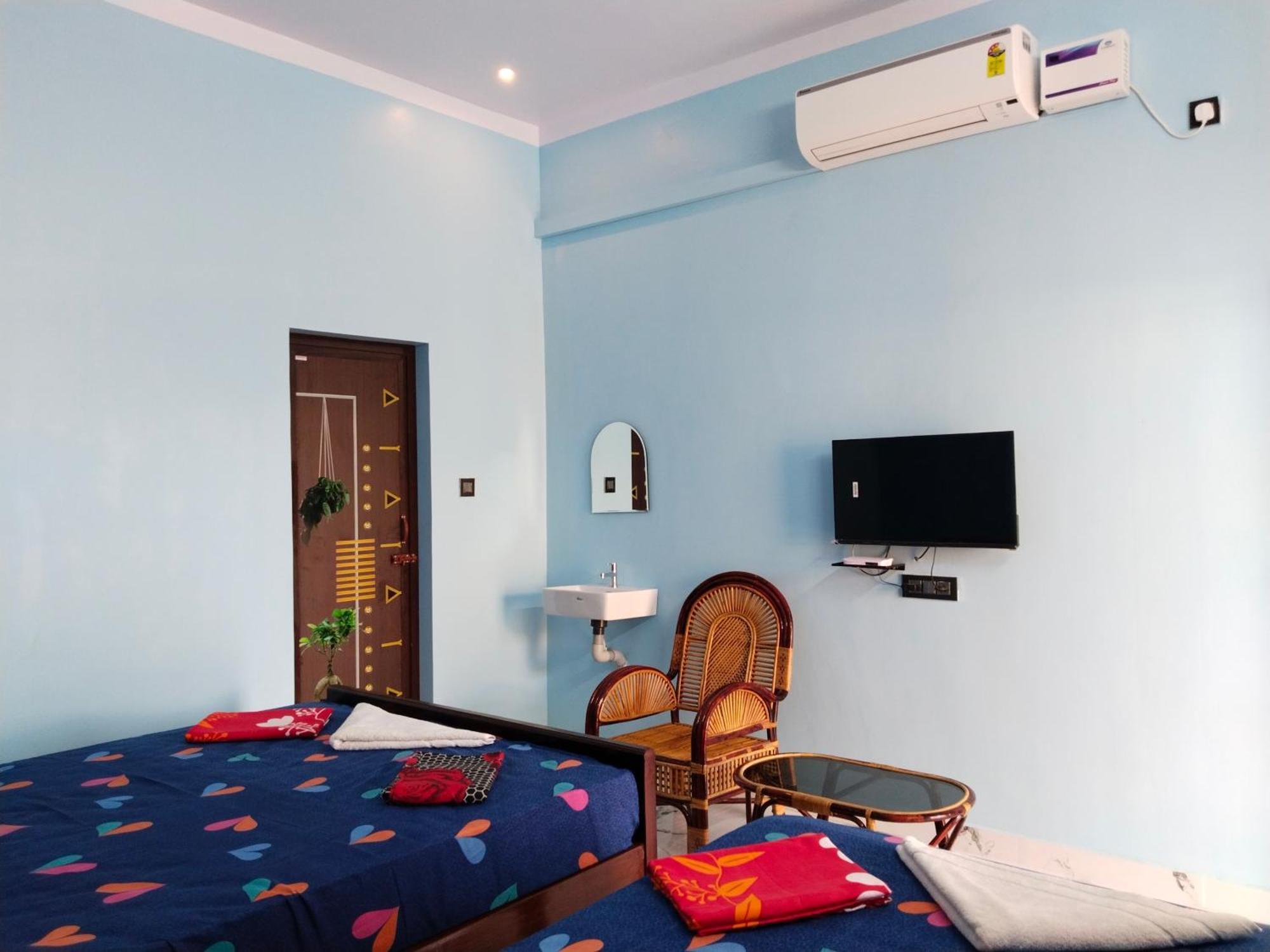 Vedhav Residency Hotel Канякумари Екстериор снимка