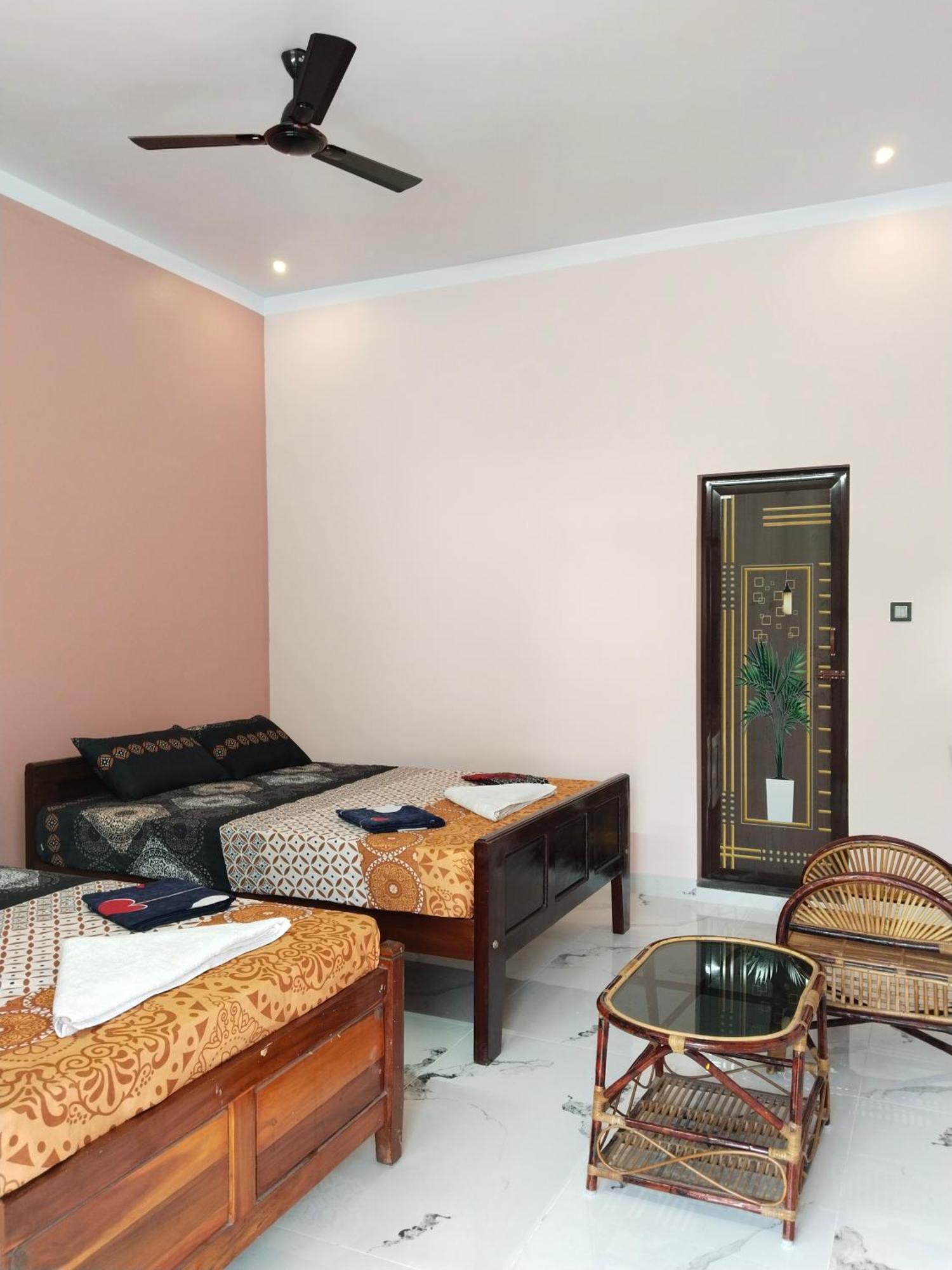 Vedhav Residency Hotel Канякумари Екстериор снимка